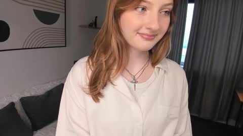 Snapshot of viola_larson chatting on 02/28/26, 11:11 Viola but friends call me Sisi online show from 02/28/26, 11:11