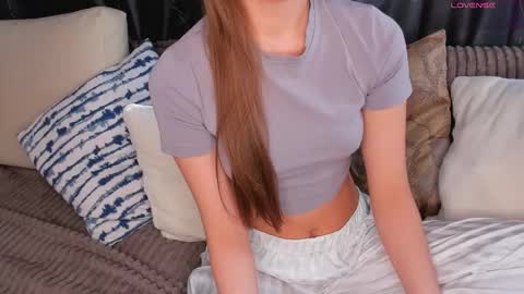 Snapshot of violafooxx chatting on 02/28/26, 07:09 violafooxx online show from 02/28/26, 07:09