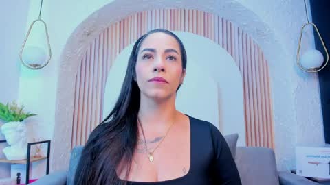 Violette online show from 04/02/26, 10:24