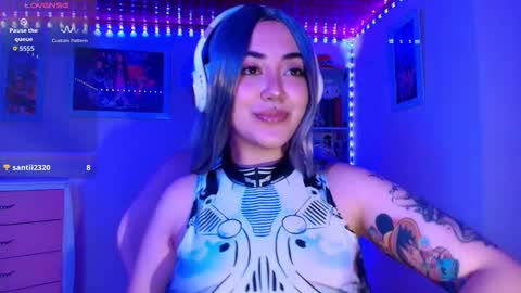 violet online show from 11/25/25, 05:18