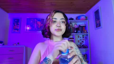 violet online show from 04/07/26, 04:13