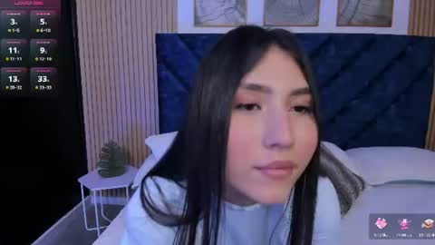 Violet online show from 07/11/26, 06:43