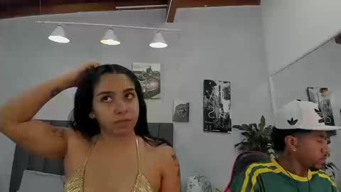 Violet and Myers online show from 09/25/25, 01:37