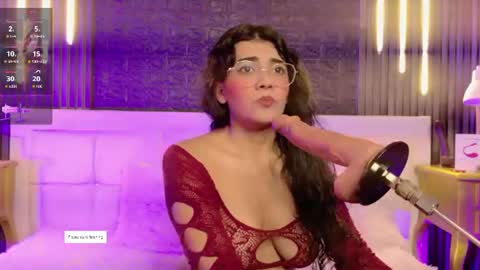 Violet online show from 06/09/26, 12:39