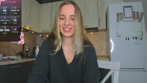Snapshot of violet_blue_eyes chatting on 12/03/24, 12:16 Violet online show from 12/03/24, 12:16