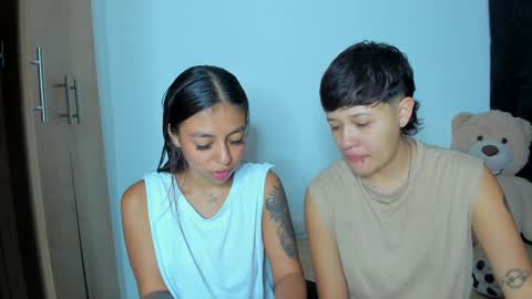 Violet and Casper online show from 12/27/24, 09:06