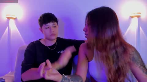 Violet and Casper online show from 11/10/25, 07:07