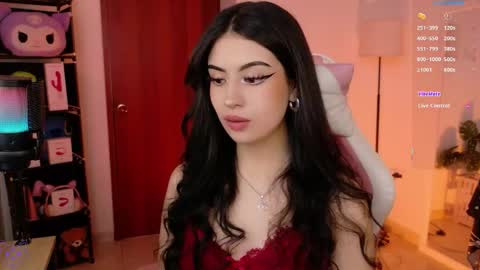 Violeta  online show from 05/04/26, 05:20