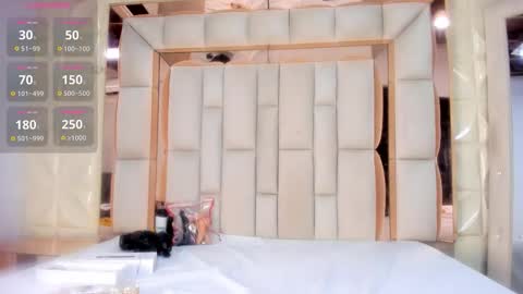 violet_milleer online show from 03/29/26, 07:25