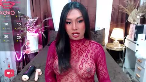 VIOLET online show from 12/17/25, 07:47