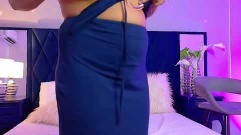 Violet  online show from 06/18/26, 08:02