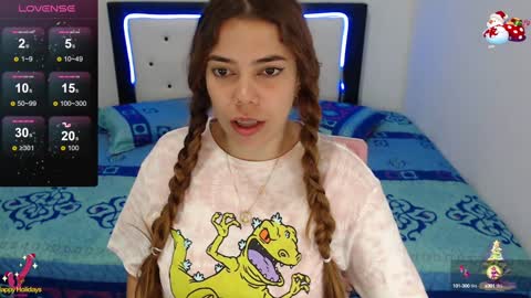 Snapshot of violet_stone22 chatting on 12/14/24, 04:01 Violeta online show from 12/14/24, 04:01