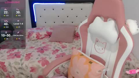 Snapshot of violet_stone22 chatting on 03/04/25, 02:17 Violeta online show from 03/04/25, 02:17