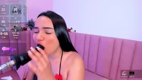 Violet online show from 11/14/25, 08:18