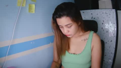 Snapshot of violeta0706 chatting on 02/16/26, 06:26 violeta0706 online show from 02/16/26, 06:26