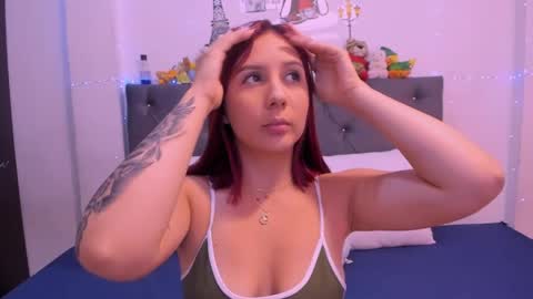 Violeta online show from 04/12/26, 05:34