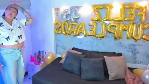 Violet  online show from 09/20/25, 03:51