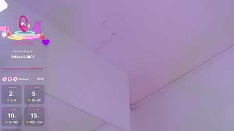 Snapshot of violeta_leon chatting on 03/06/25, 03:46 Violeta leon online show from 03/06/25, 03:46