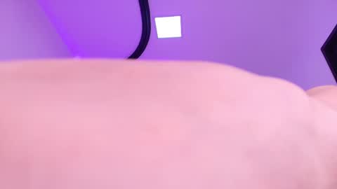 violeta london online show from 01/07/26, 11:56