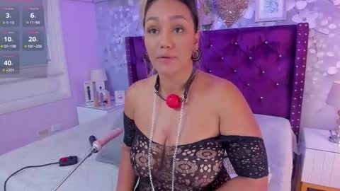 violeta_medina online show from 09/19/25, 09:00