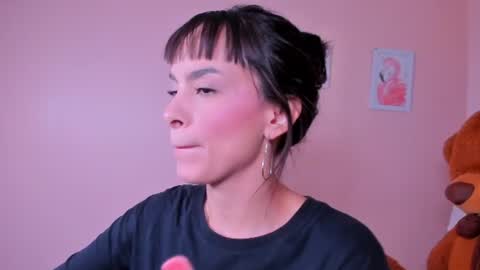 Snapshot of violeta_rodriguez_ chatting on 06/09/26, 05:35 Violeta Rodriguez online show from 06/09/26, 05:35