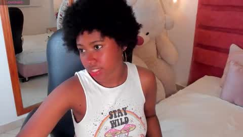 Violeta Ruiz online show from 11/06/25, 12:17