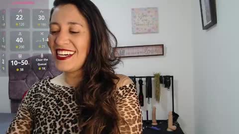 Snapshot of violeta_scott_ chatting on 06/01/26, 05:14 violeta_scott_ online show from 06/01/26, 05:14