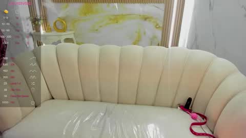 IG violeta sub online show from 11/28/25, 01:25