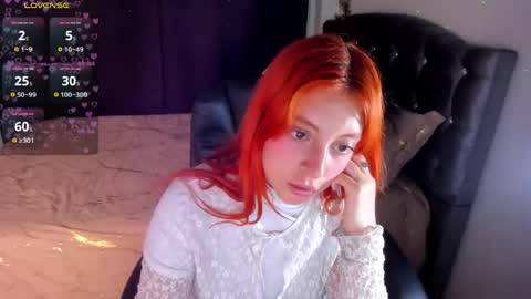 Violeta  Help me reach 150 thumbs up    online show from 04/23/26, 02:13