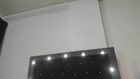 VioletaDums online show from 04/17/26, 04:59