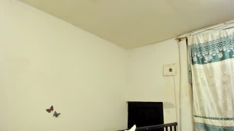 Jimena online show from 02/25/25, 05:30