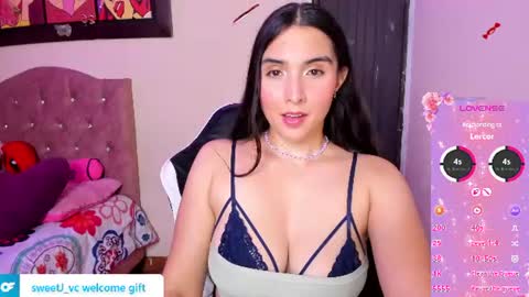 Jimena online show from 06/25/26, 05:12