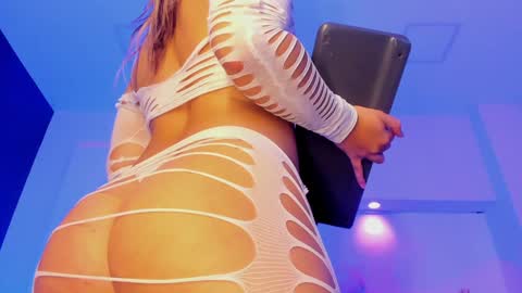 Violeta online show from 01/09/25, 05:33