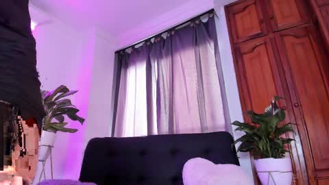 Snapshot of violetarainn chatting on 05/02/26, 05:29 Violeta online show from 05/02/26, 05:29