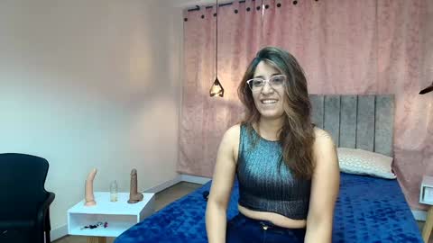 VIOLETA online show from 12/11/24, 01:06