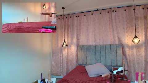 VIOLETA online show from 11/29/25, 12:41