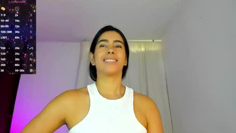 Violeta online show from 09/28/25, 01:16