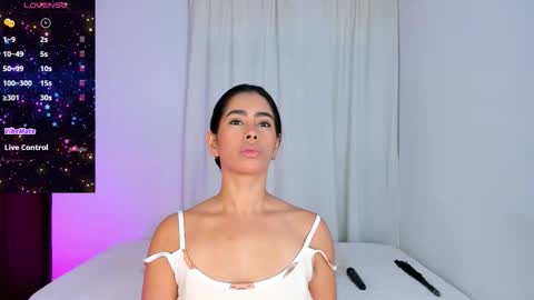 Violeta online show from 03/15/26, 09:37