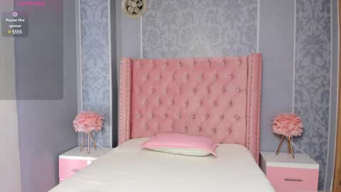 Snapshot of violeth__passionate chatting on 02/10/25, 07:17 VIOLETA online show from 02/10/25, 07:17