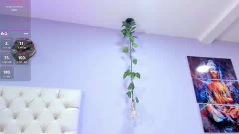 Snapshot of violeth_evans chatting on 02/17/25, 10:25 Violeth online show from 02/17/25, 10:25