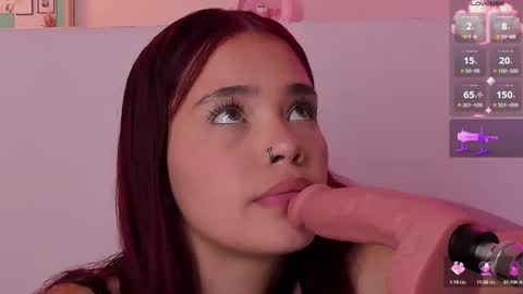 Violeth Hill online show from 09/15/25, 08:42