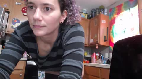 Violet Hooper online show from 04/08/26, 02:50