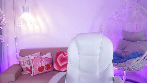 violetjonesx online show from 06/13/26, 11:41