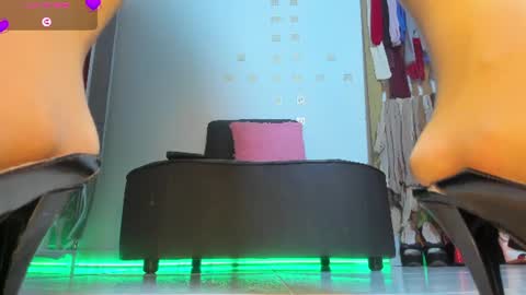 Snapshot of violetmontana chatting on 08/04/26, 11:46 VIOLETA MONTANA online show from 08/04/26, 11:46