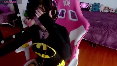 Snapshot of violetqs chatting on 09/09/25, 07:57 online show from 09/09/25, 07:57