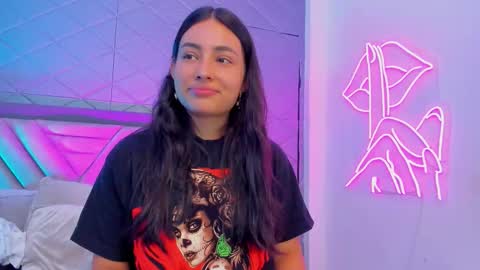 Violet Rousse online show from 11/21/25, 06:17