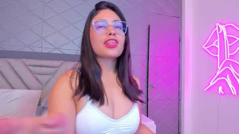 Violet Rousse online show from 03/31/26, 03:23