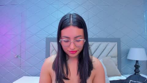 Violet Rousse online show from 04/10/26, 03:50