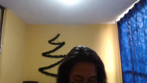 Snapshot of violetsexhot999 chatting on 12/29/24, 08:26 Violet777 online show from 12/29/24, 08:26