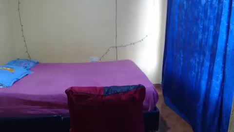 Snapshot of violetsexhot999 chatting on 01/27/25, 03:39 Violet777 online show from 01/27/25, 03:39